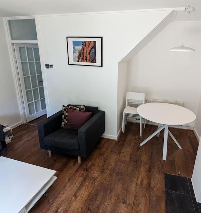 Charming 2-Bed Garden Flat Apartman London Kültér fotó
