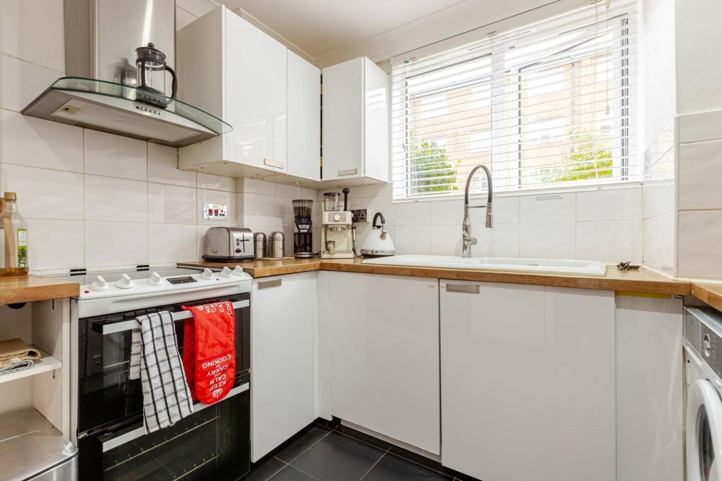 Charming 2-Bed Garden Flat Apartman London Kültér fotó