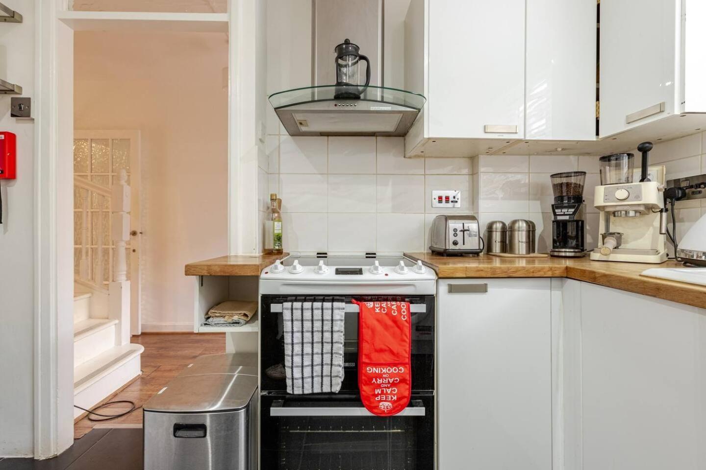 Charming 2-Bed Garden Flat Apartman London Kültér fotó